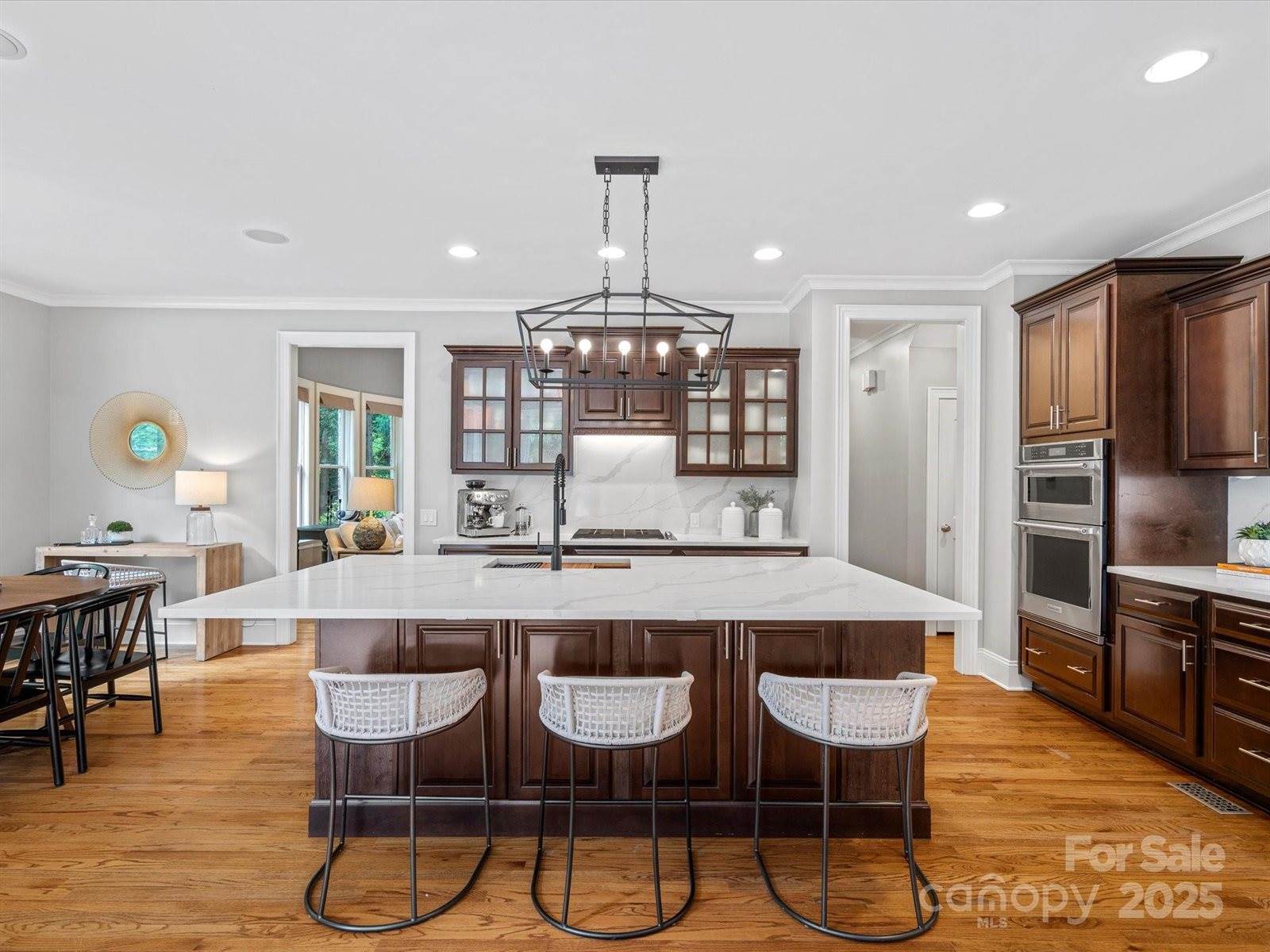 1030 Westbury Drive, Matthews, NC 28104