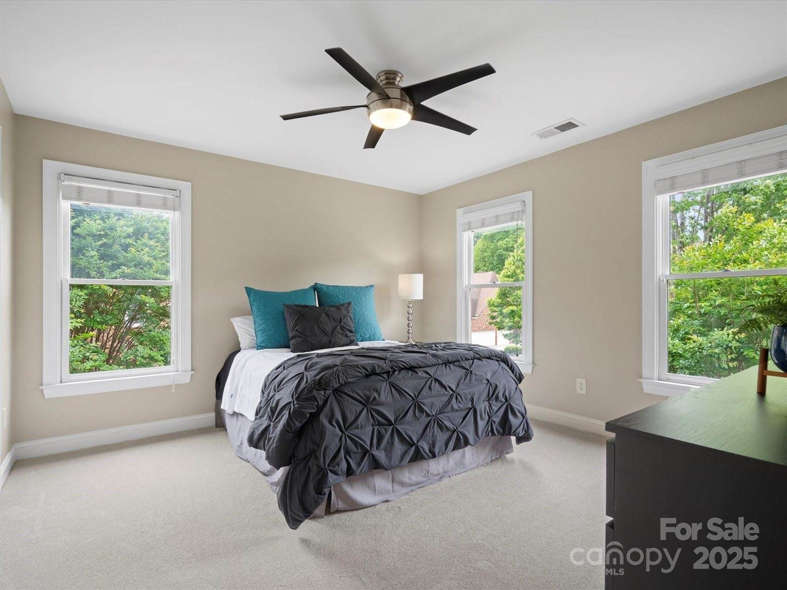 1030 Westbury Drive, Matthews, NC 28104