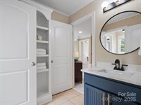 1030 Westbury Drive, Matthews, NC 28104