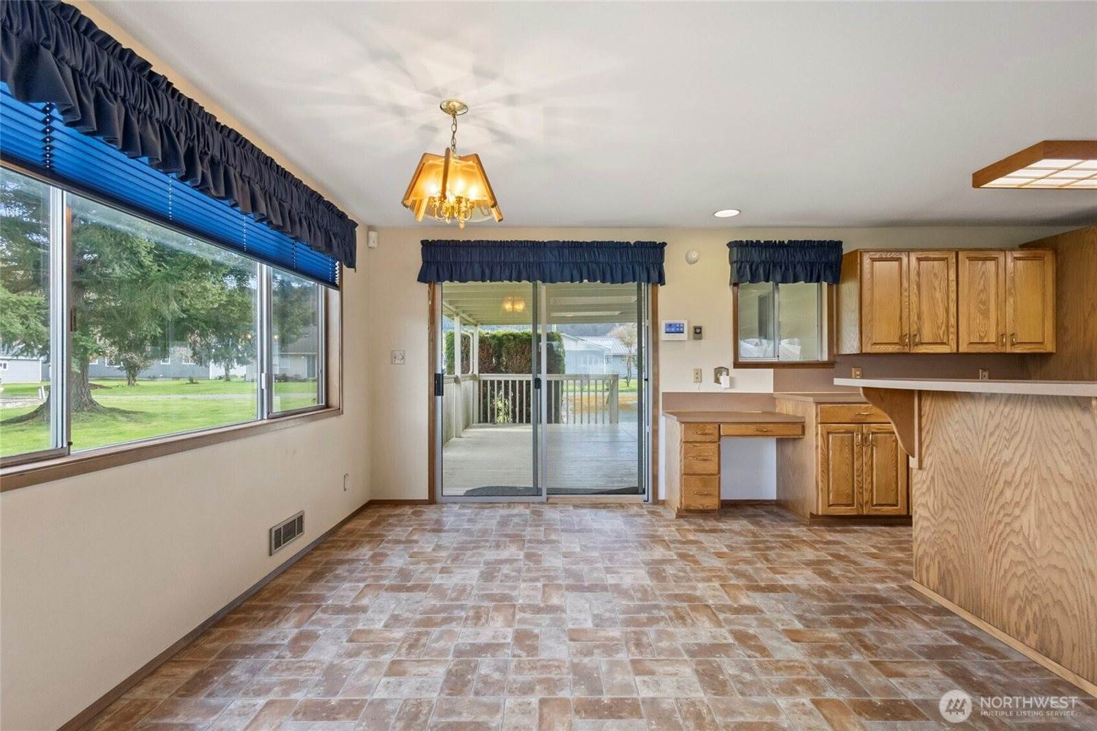 807 Alexander Street, Sedro Woolley, WA 98284