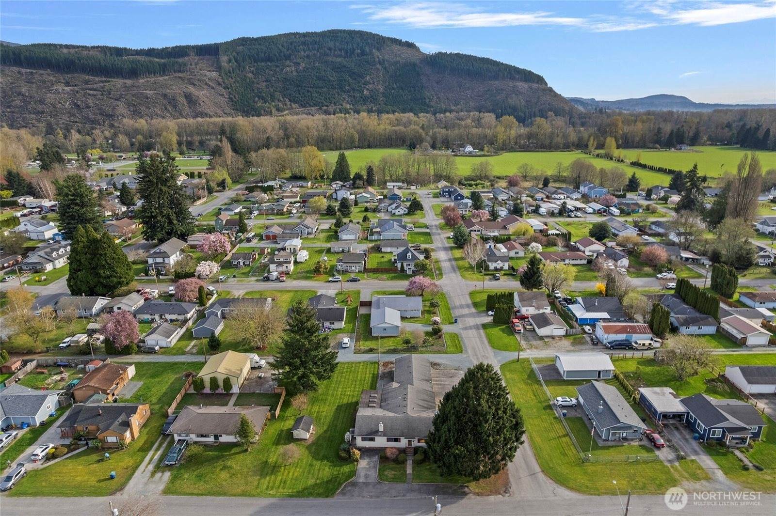 807 Alexander Street, Sedro Woolley, WA 98284