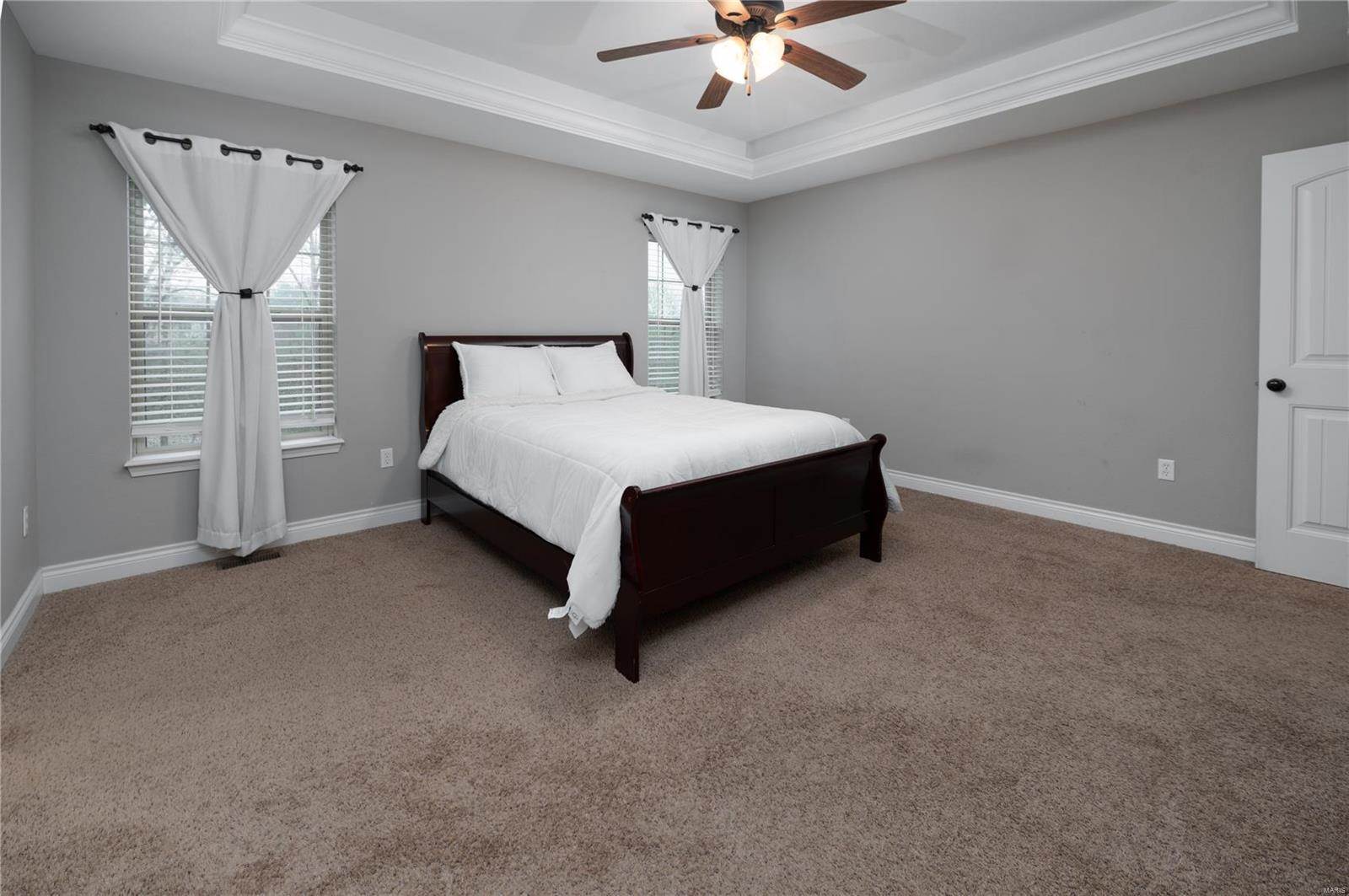 19737 Ladera Road, Waynesville, MO 65583