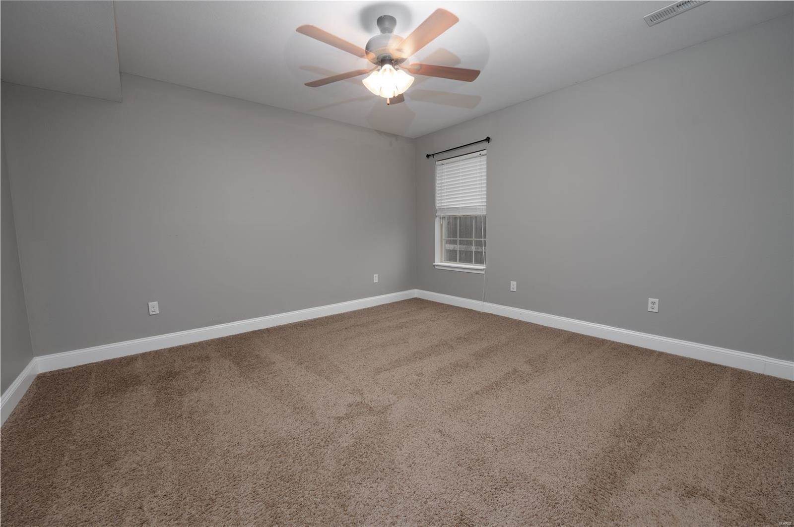 19737 Ladera Road, Waynesville, MO 65583