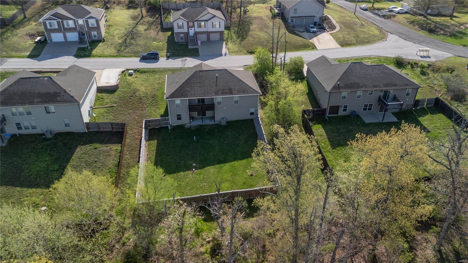 19737 Ladera Road, Waynesville, MO 65583