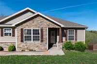 19737 Ladera Road, Waynesville, MO 65583