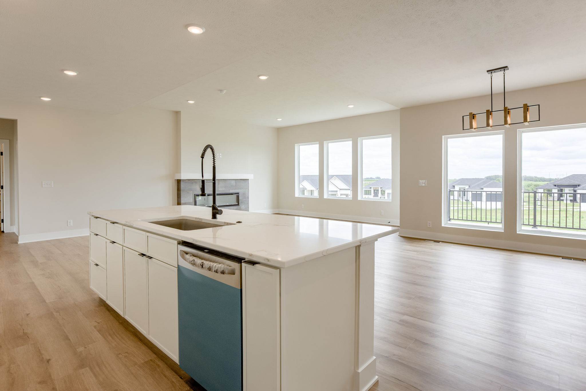 5725 North 196 Street, Elkhorn, NE 68022