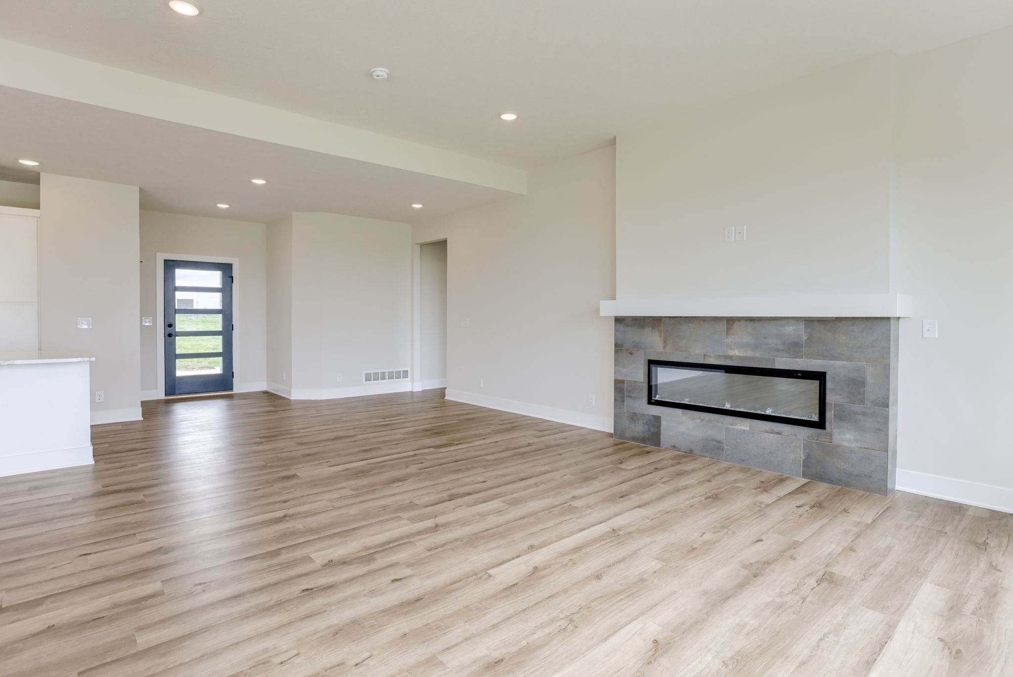 5725 North 196 Street, Elkhorn, NE 68022