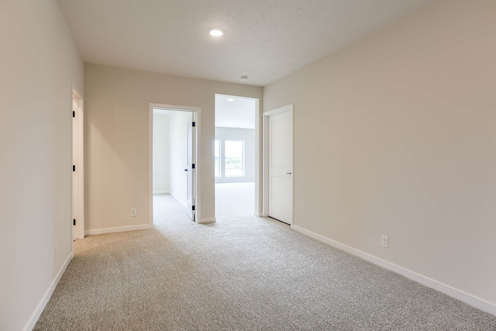 5725 North 196 Street, Elkhorn, NE 68022