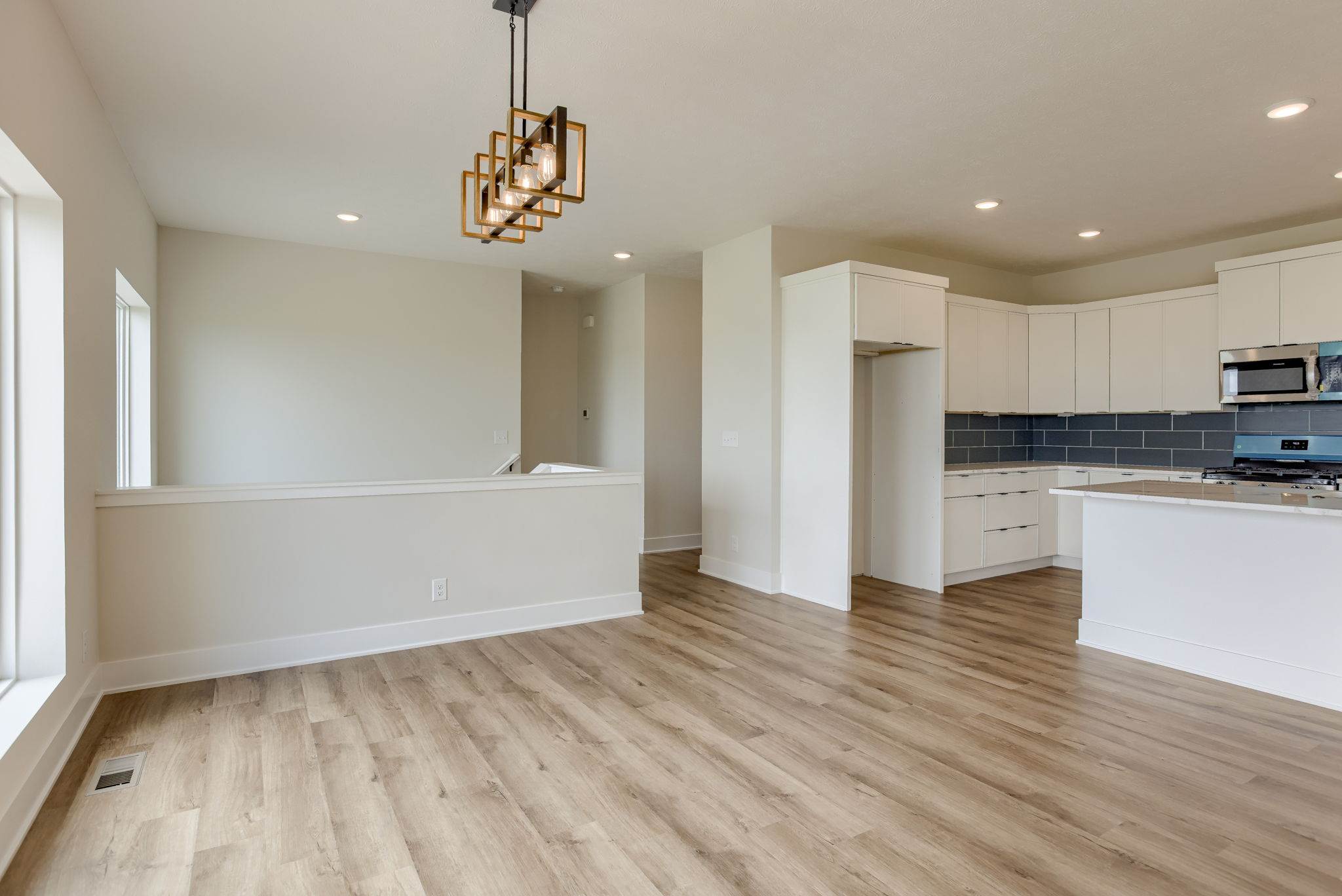 5725 North 196 Street, Elkhorn, NE 68022