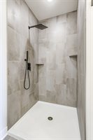 5725 North 196 Street, Elkhorn, NE 68022