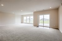 5725 North 196 Street, Elkhorn, NE 68022