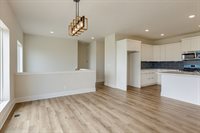 5725 North 196 Street, Elkhorn, NE 68022