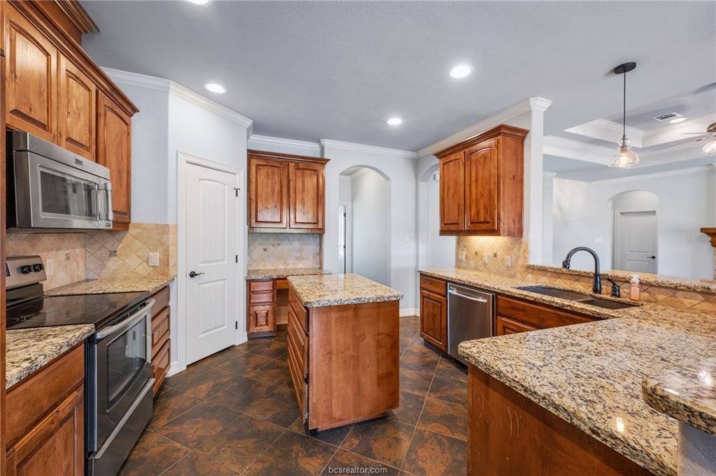 5398 Prairie Dawn Trail, College Station, TX 77845