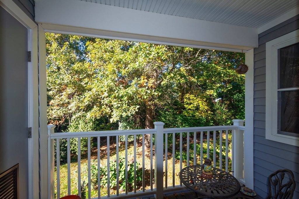 303 Tuckers Ln, Hingham, MA 02043