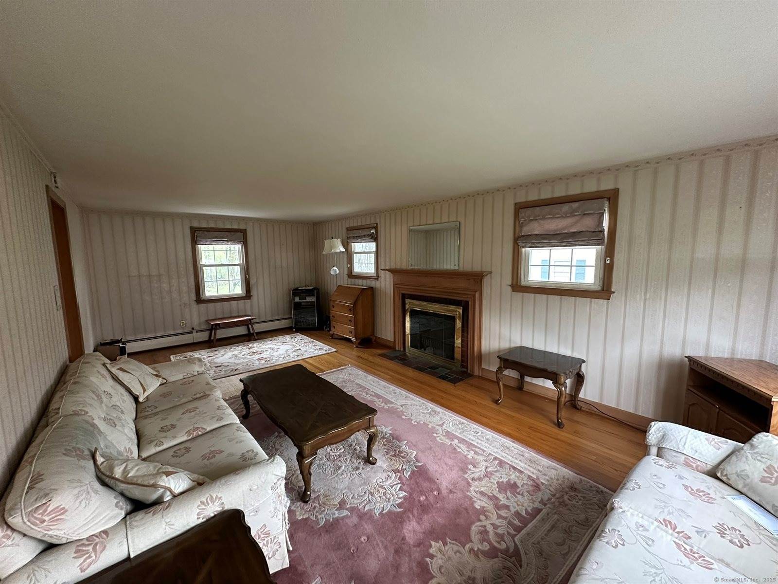 215 Pine, Wethersfield, CT 06109