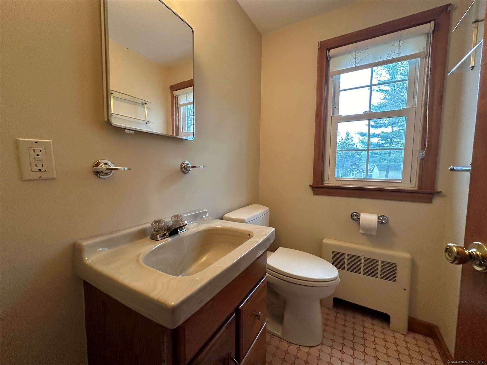 215 Pine, Wethersfield, CT 06109