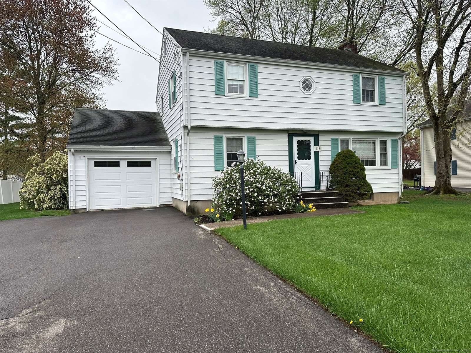 215 Pine, Wethersfield, CT 06109