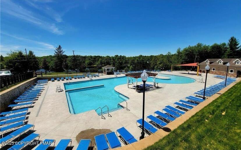 6163 Somers Terrace, Tobyhanna, PA 18466