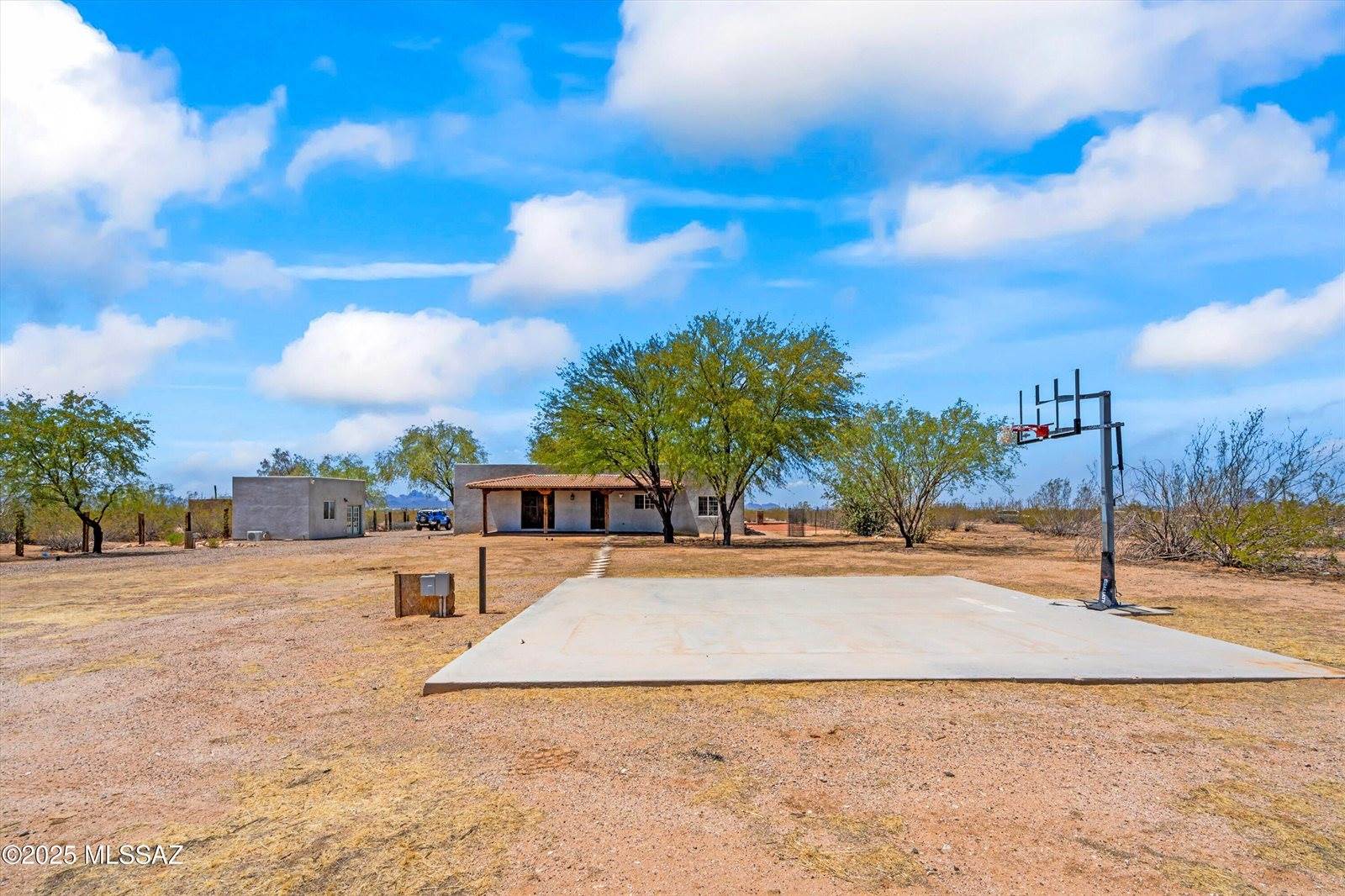 37679 South Marylynne Lane, Marana, AZ 85658