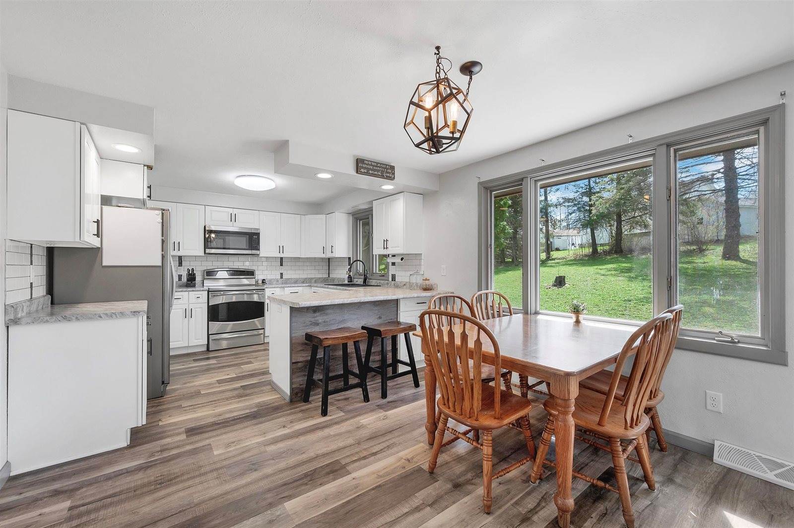 418 Abe Court, Seymour, WI 54165