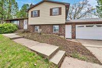 418 Abe Court, Seymour, WI 54165