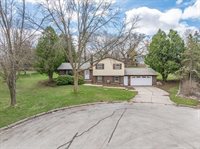 418 Abe Court, Seymour, WI 54165