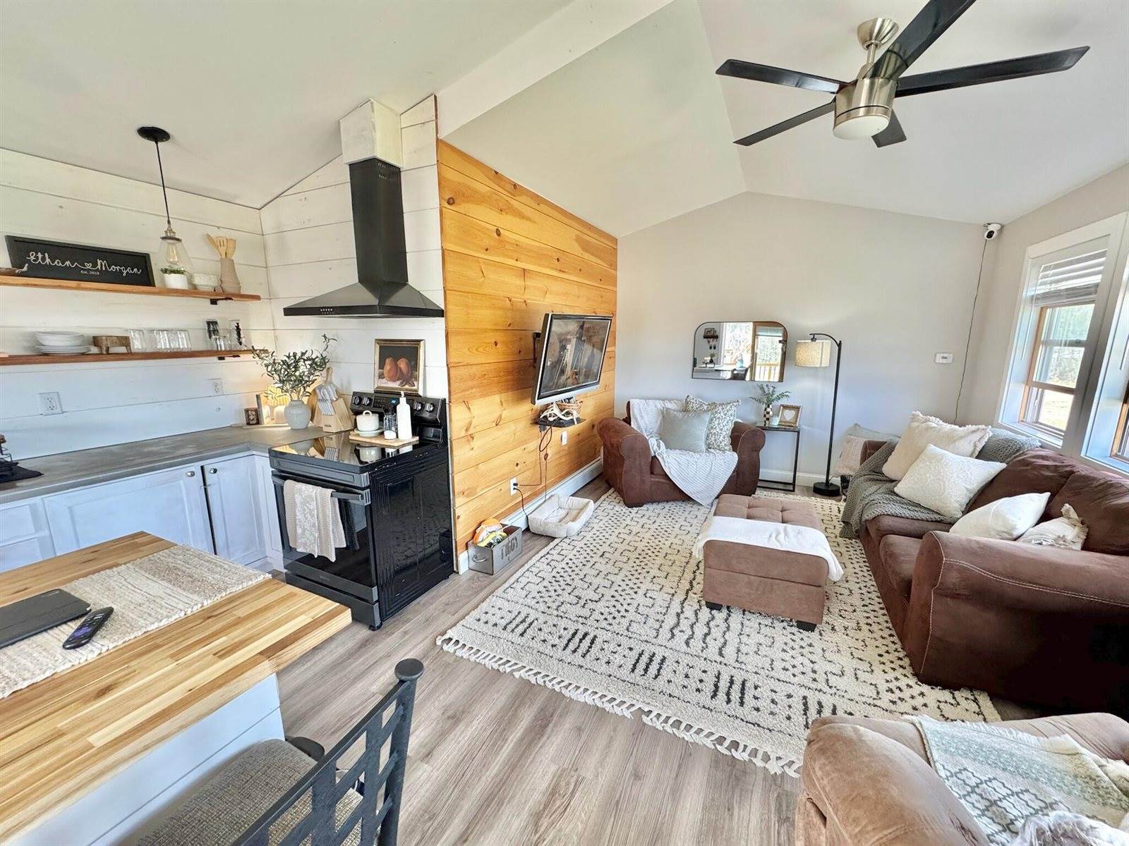 676 Cook Road, Carmel, ME 04419