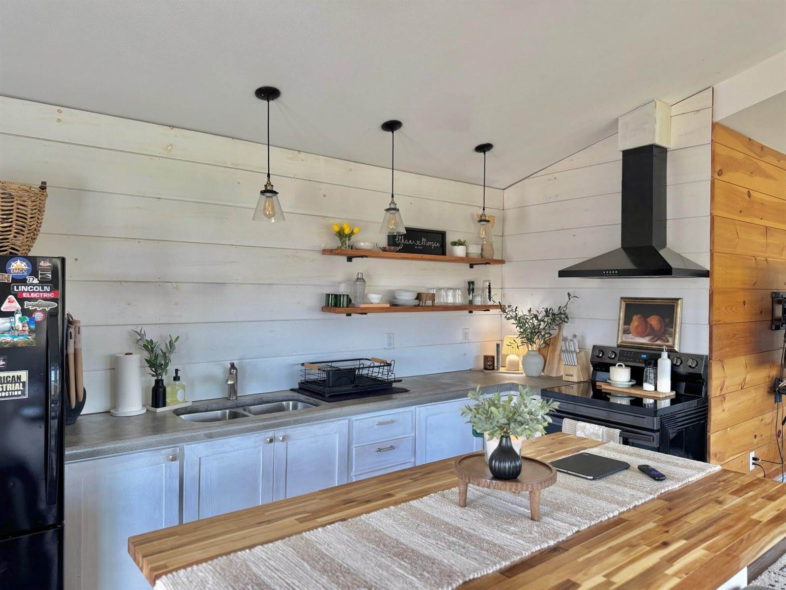 676 Cook Road, Carmel, ME 04419