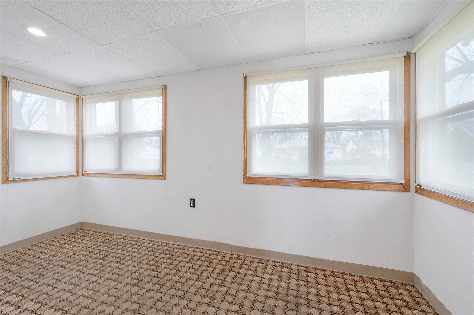 826 Nicolet Avenue, Green Bay, WI 54304