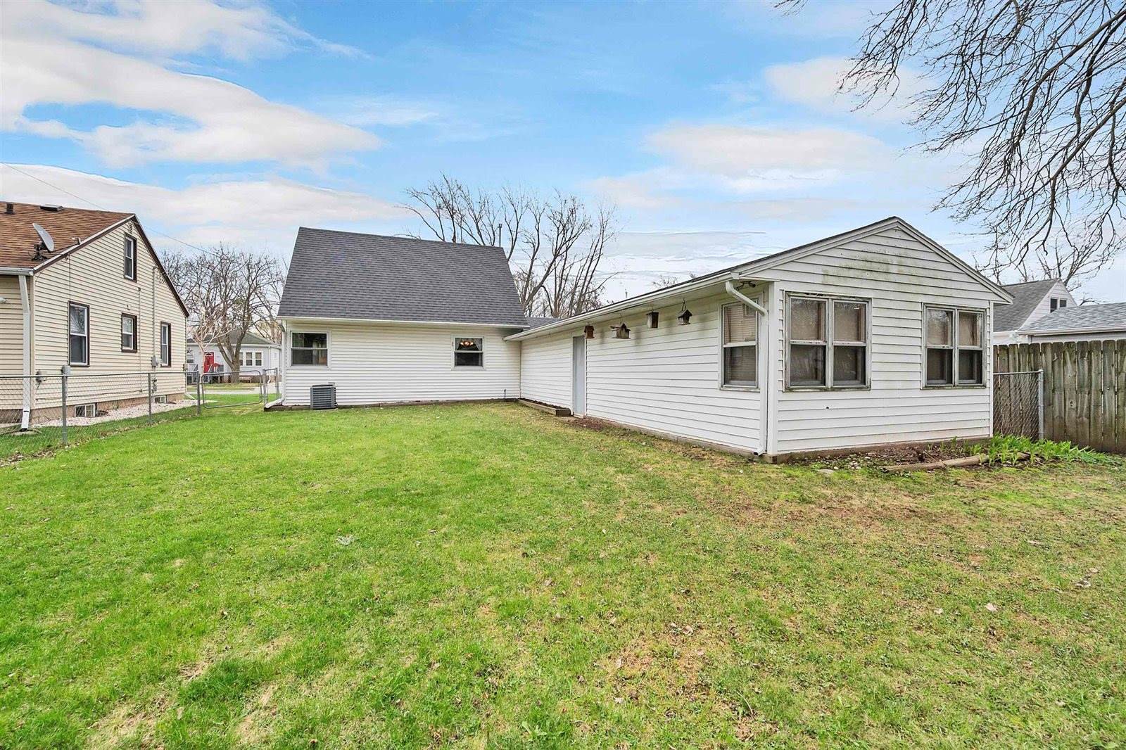 826 Nicolet Avenue, Green Bay, WI 54304