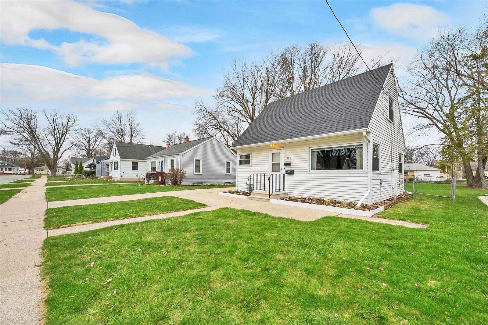 826 Nicolet Avenue, Green Bay, WI 54304