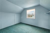 826 Nicolet Avenue, Green Bay, WI 54304