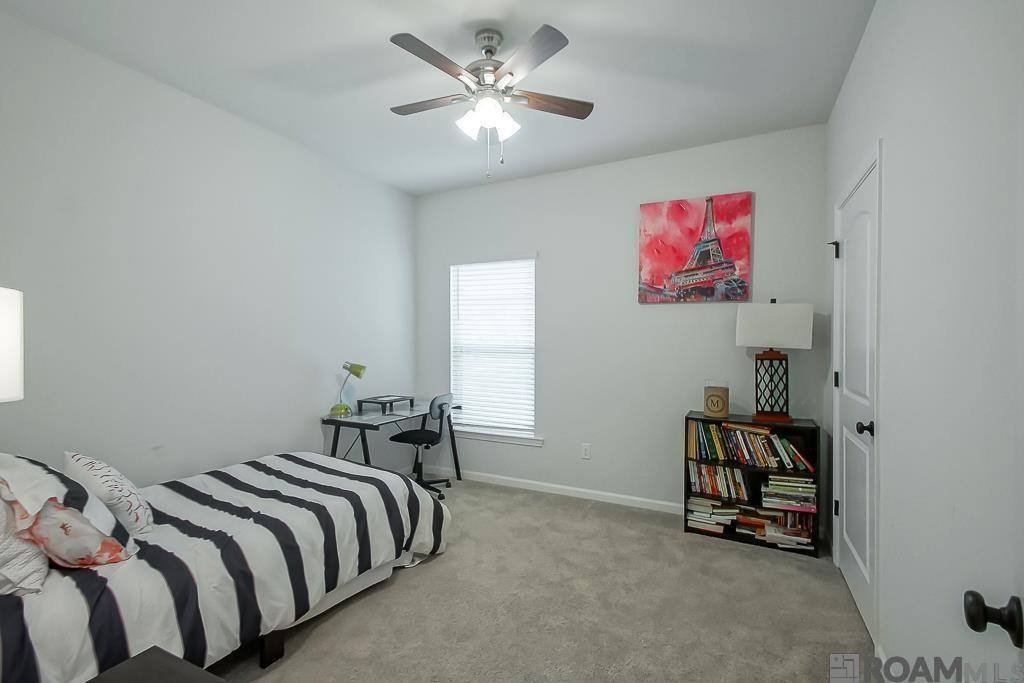 14040 Colt Dr, Denham Springs, LA 70726