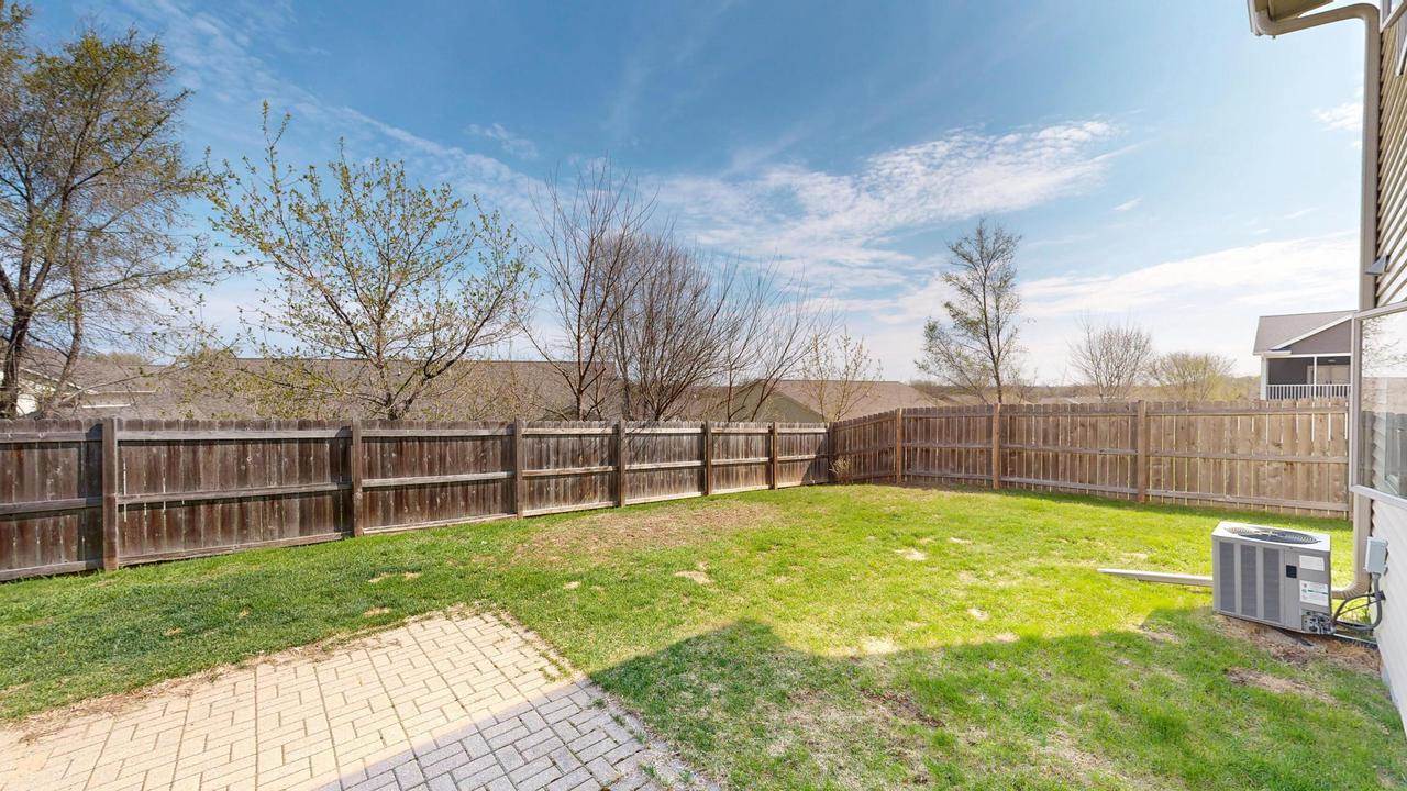 213 Wollet Dr, Fort Atkinson, WI 53538