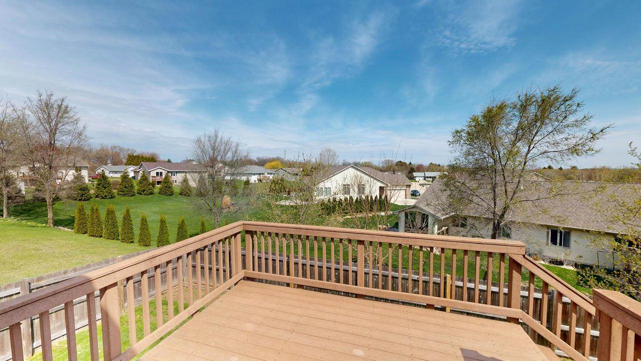 213 Wollet Dr, Fort Atkinson, WI 53538