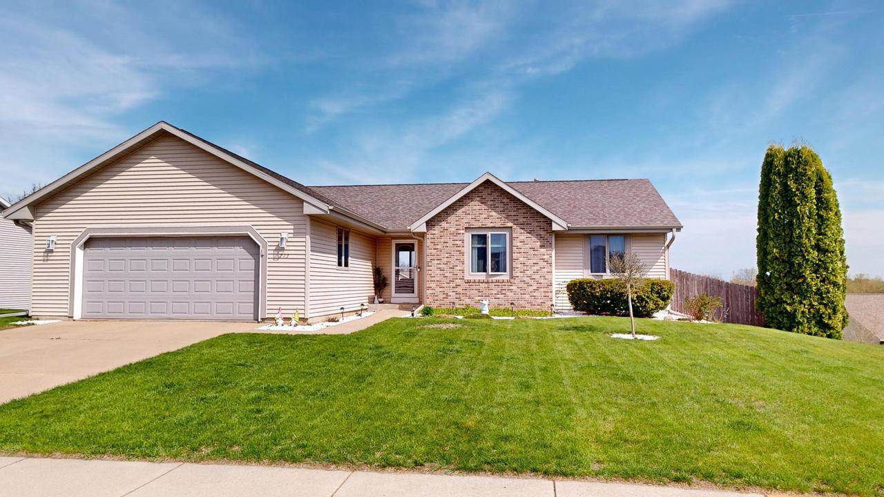 213 Wollet Dr, Fort Atkinson, WI 53538