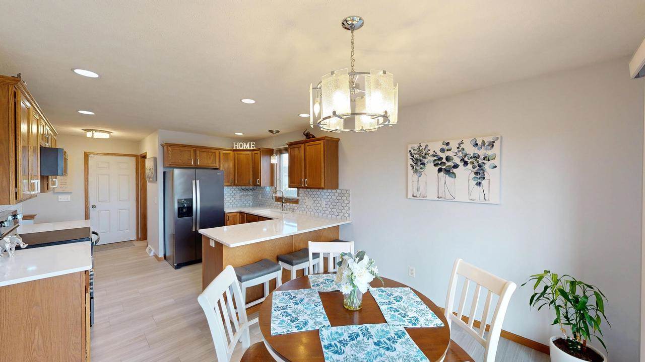 213 Wollet Dr, Fort Atkinson, WI 53538