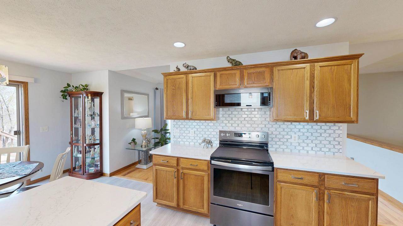 213 Wollet Dr, Fort Atkinson, WI 53538