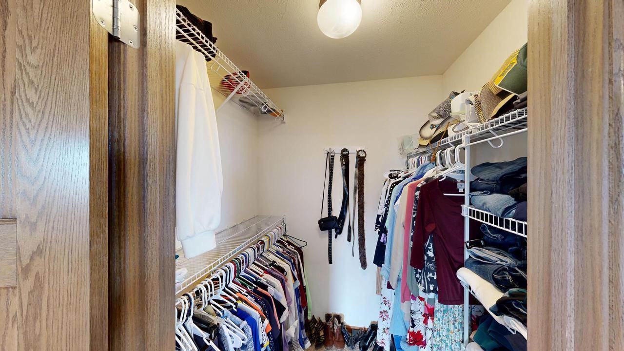 213 Wollet Dr, Fort Atkinson, WI 53538