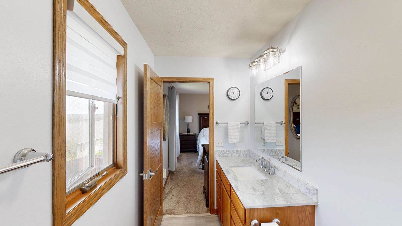 213 Wollet Dr, Fort Atkinson, WI 53538