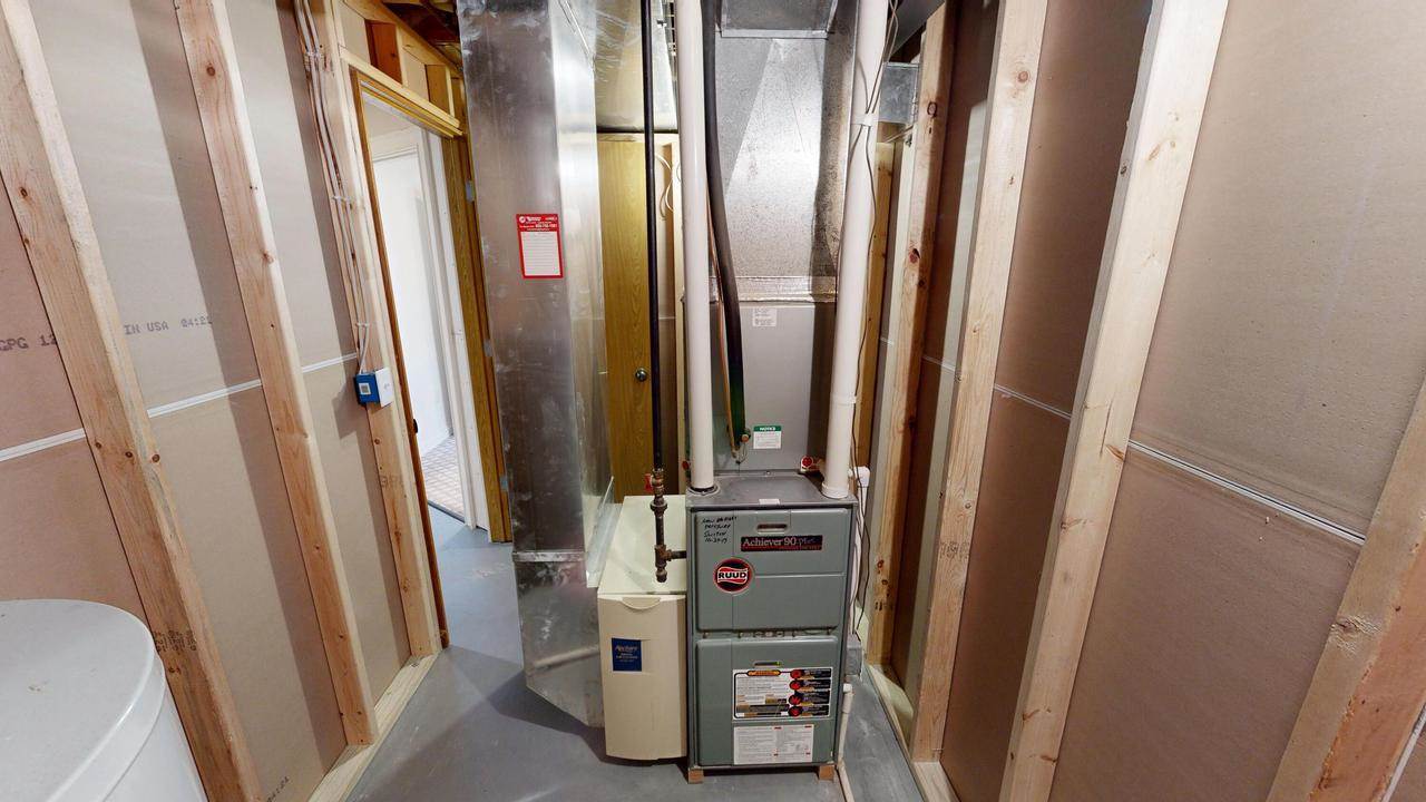 213 Wollet Dr, Fort Atkinson, WI 53538