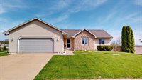 213 Wollet Dr, Fort Atkinson, WI 53538