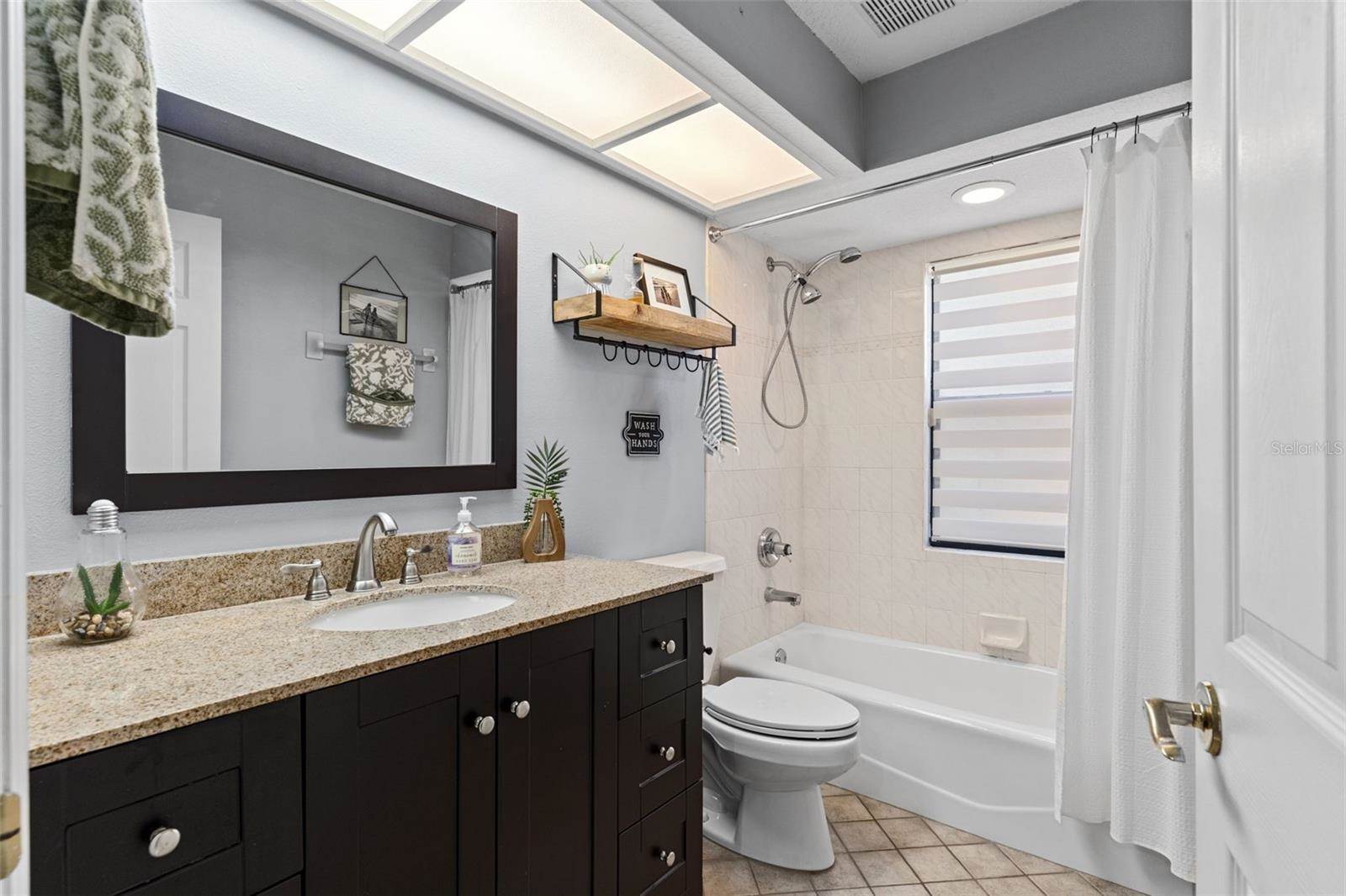 1102 Hunt Club Lane, Valrico, FL 33594