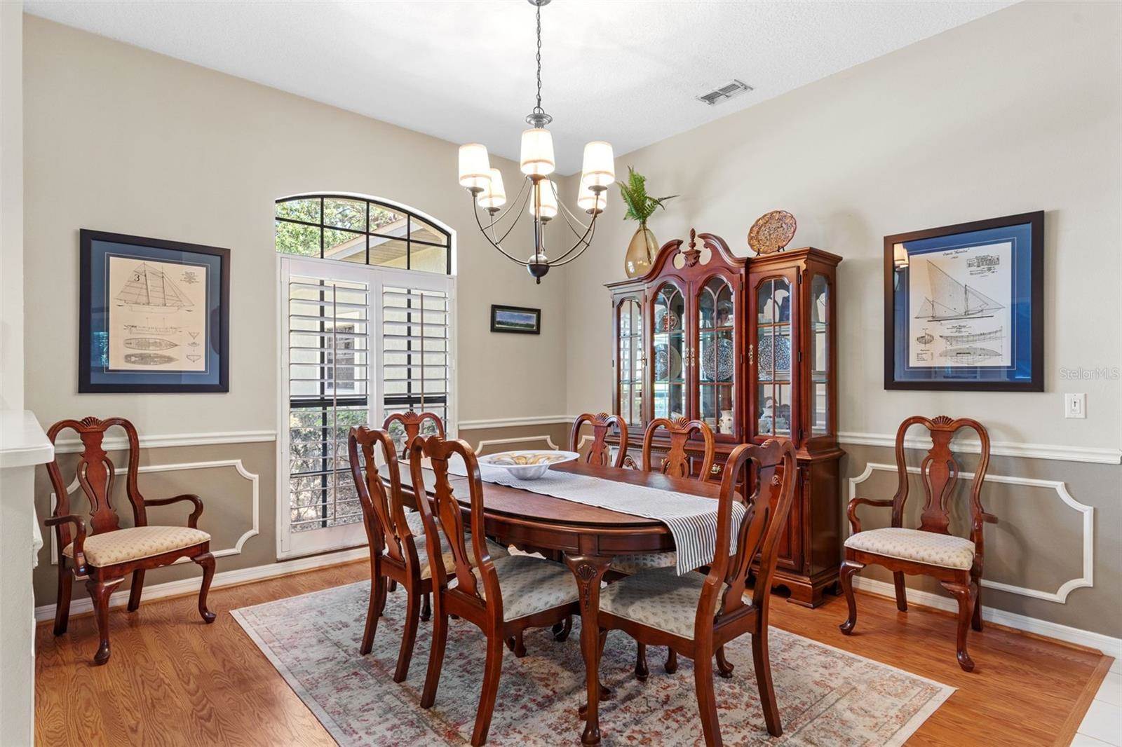 1102 Hunt Club Lane, Valrico, FL 33594