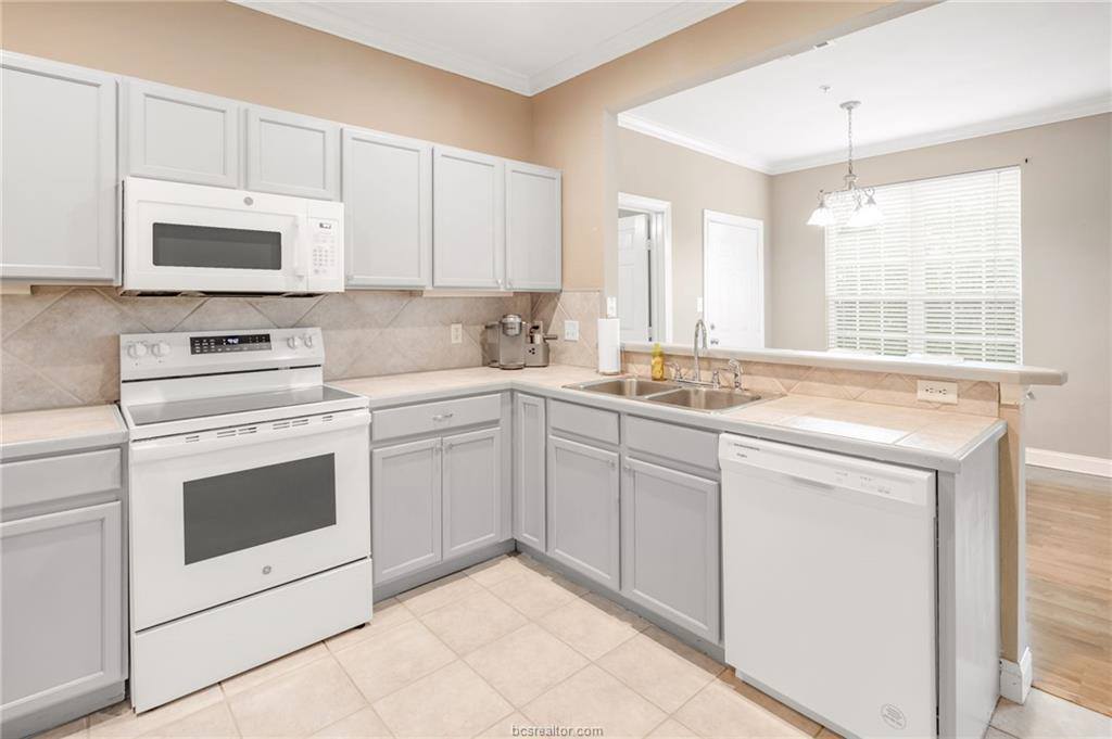 801 Luther Street, College Station, TX 77840