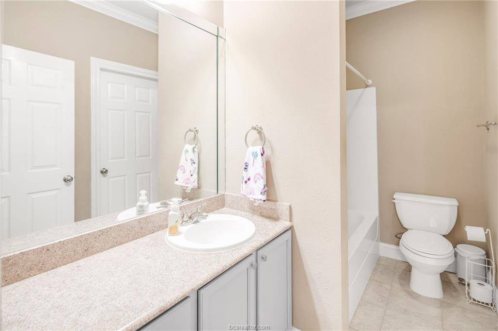 801 Luther Street, College Station, TX 77840