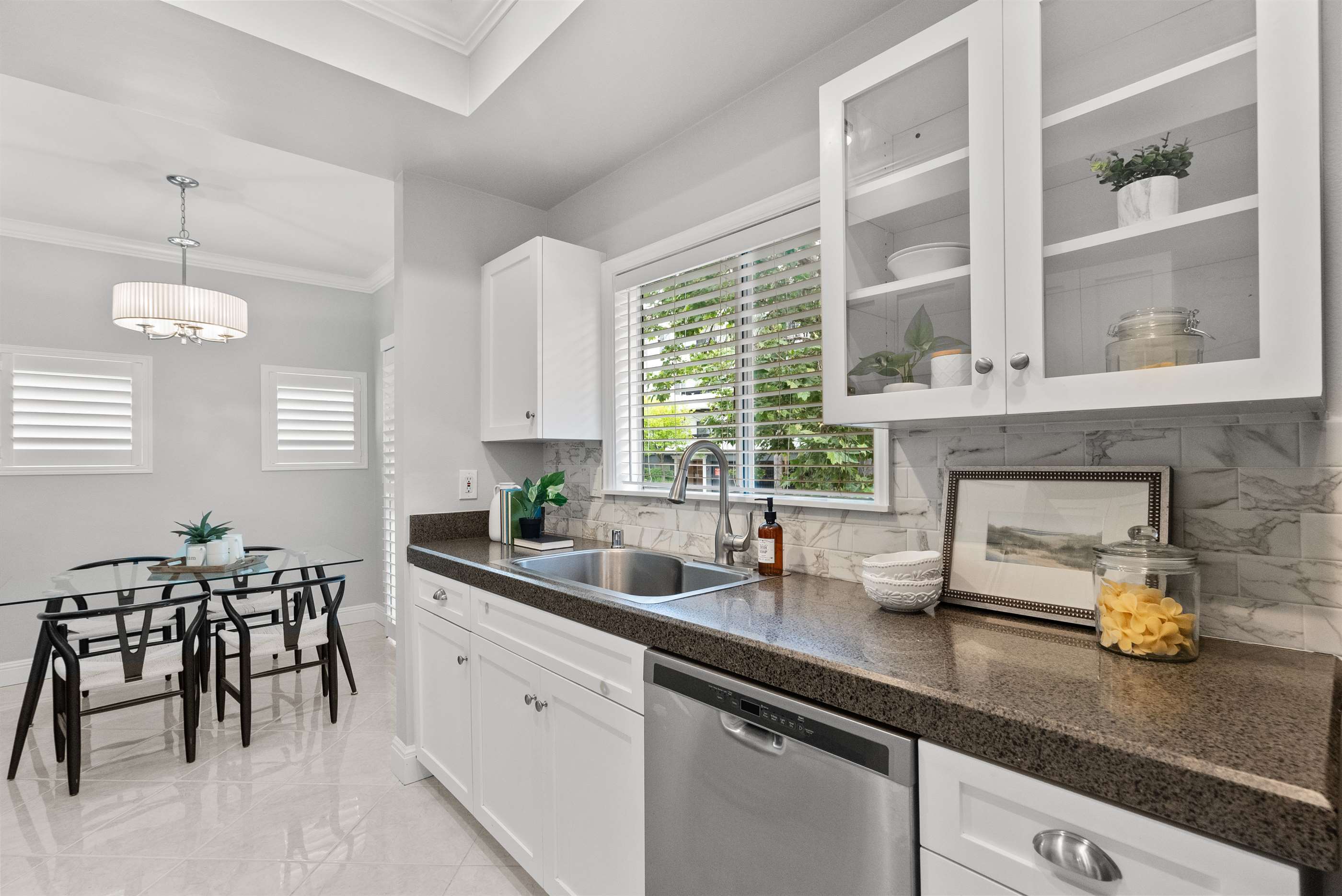 14441 Benefit St., Sherman Oaks, CA 91423