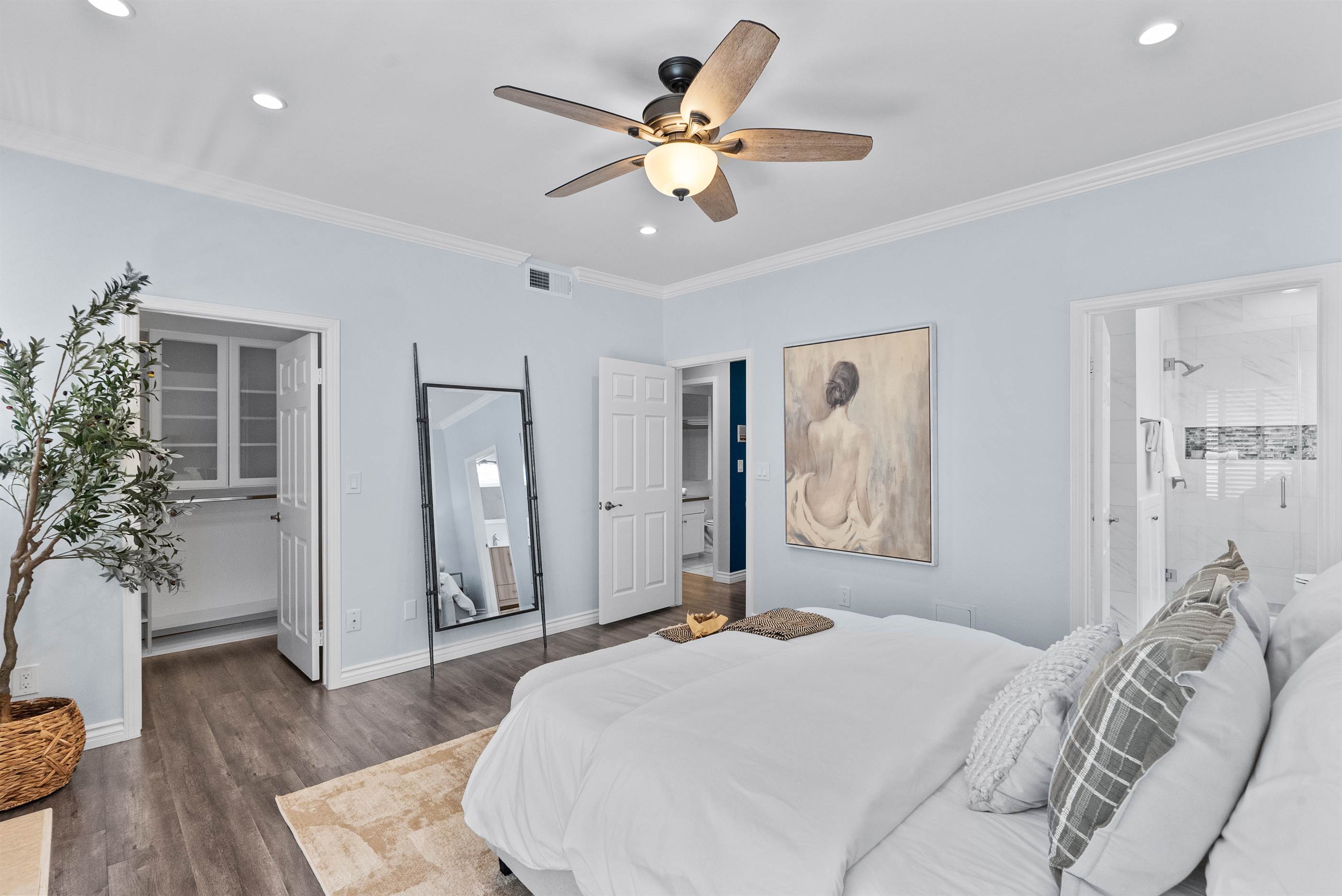 14441 Benefit St., Sherman Oaks, CA 91423