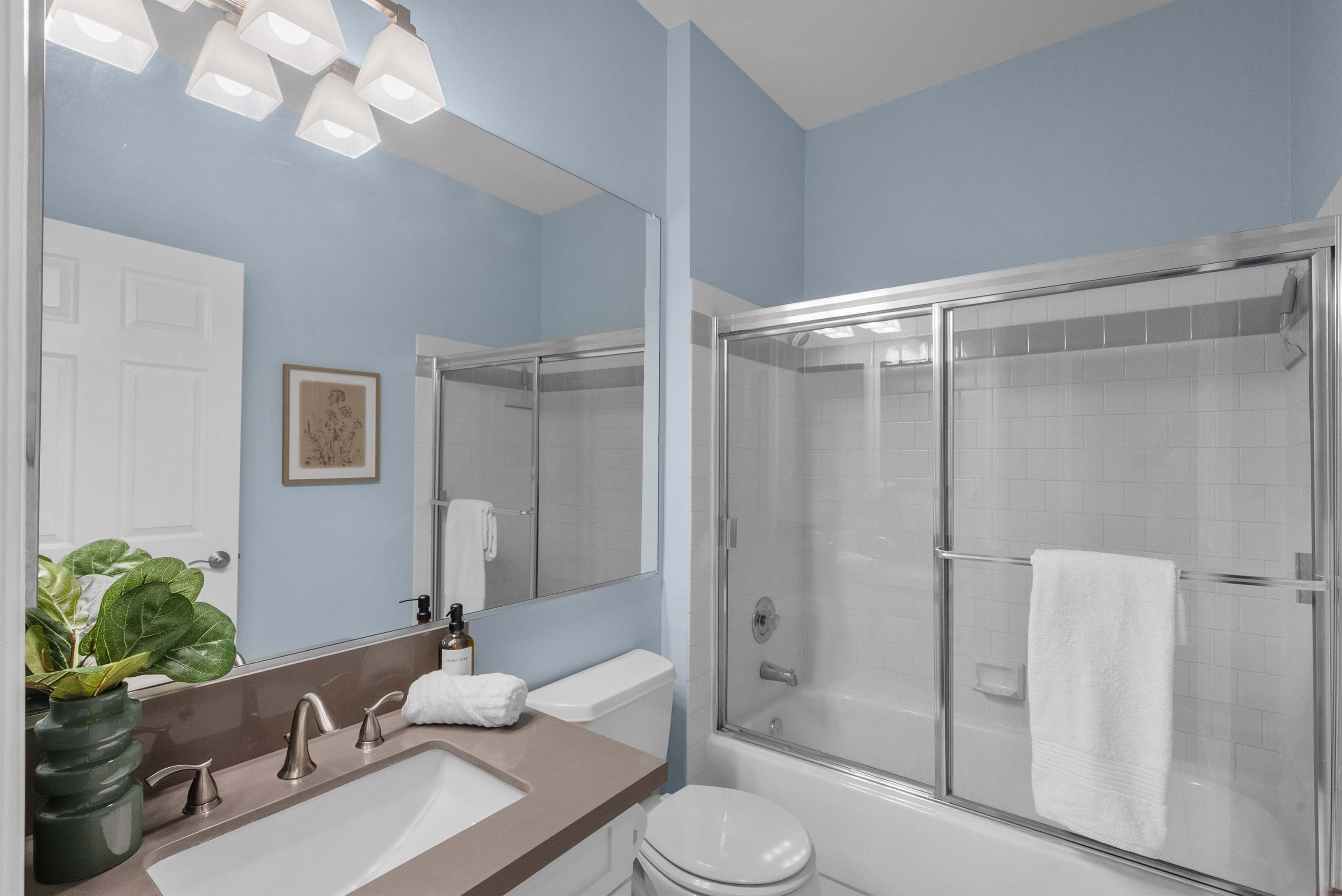 14441 Benefit St., Sherman Oaks, CA 91423