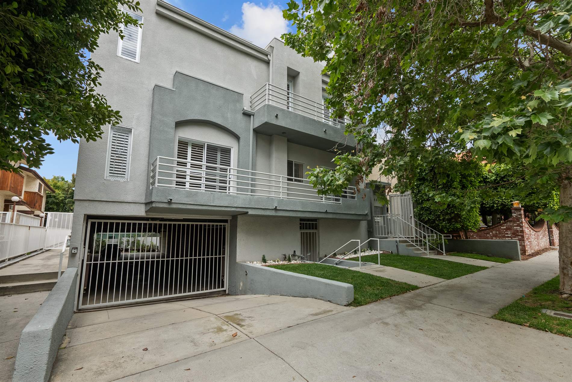 14441 Benefit St., Sherman Oaks, CA 91423